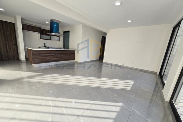 Foto de inmueble en San Macario, Col. Pedregal de Santa Ursula C.P. 04600, Coyoacán