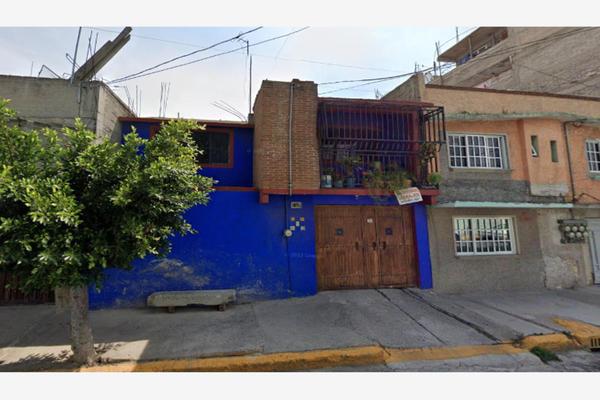 Foto de inmueble en San Mateo #233, Col. Ampliación General José Vicente Villada Oriente C.P. 57718, Nezahualcóyotl