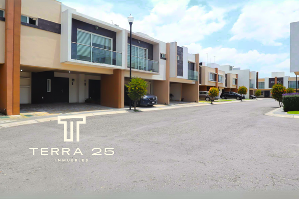 Foto de inmueble en  , Col. San Mateo Otzacatipan C.P. 50220, Toluca
