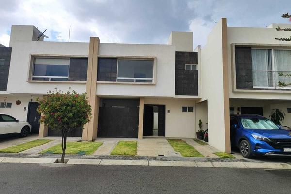 Foto de inmueble en -, Col. San Mateo Otzacatipan C.P. 50220, Toluca