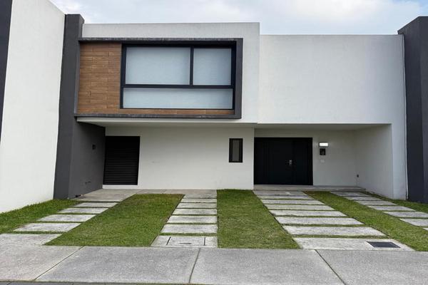 Foto de inmueble en  , Col. San Mateo Otzacatipan C.P. 50220, Toluca