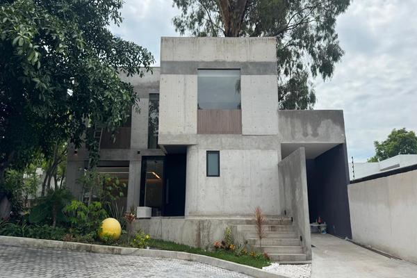 Foto de inmueble en  , Col. San Miguel Acapantzingo C.P. 62446, Cuernavaca