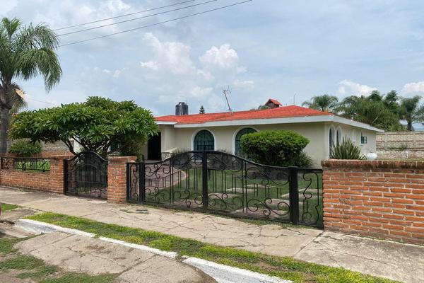 Foto de inmueble en  , Col. San Miguel Cuyutlan C.P. 45660, Tlajomulco de Zúñiga
