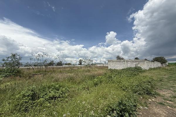 Foto de inmueble en , Col. San Miguel Tlaixpan C.P. 56247, Texcoco