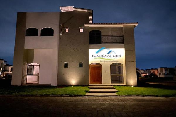 Foto de inmueble en  , Col. San Miguel Totocuitlapilco C.P. 52143, Metepec
