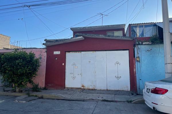 Foto de inmueble en  , Col. San Miguel Xico IV Sección C.P. 56613, Valle de Chalco Solidaridad