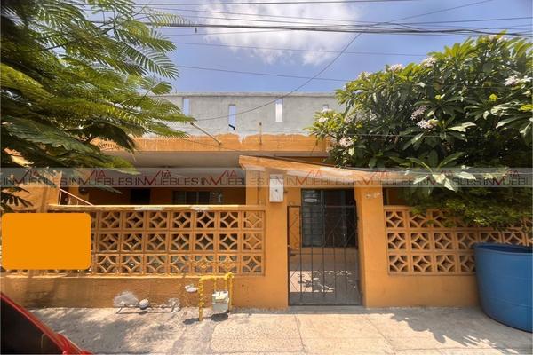 Foto de inmueble en San Nicolás de los Garza Centro, Col. San Nicolás de los Garza Centro C.P. 66400, San Nicolás de los Garza