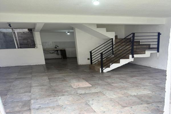 Foto de inmueble en  , Col. San Pablo de las Salinas C.P. 54930, Tultitlán