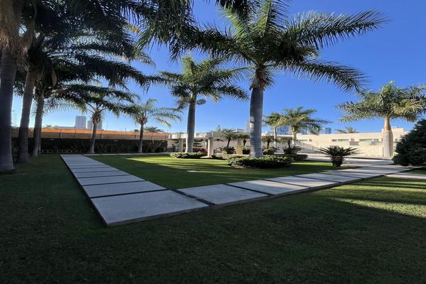 Foto de inmueble en San Pascual, Col. Santa Isabel C.P. 45110, Zapopan