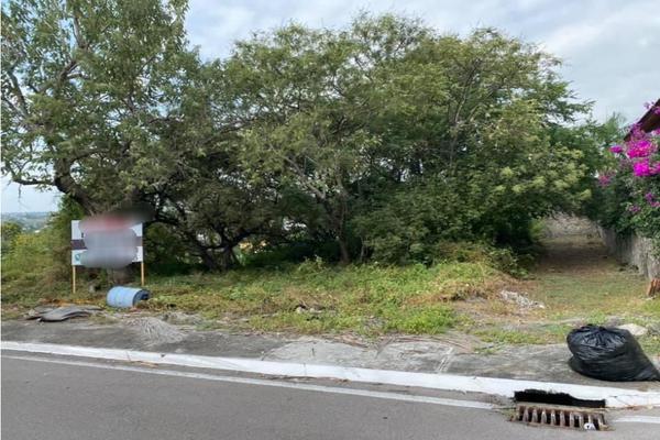 Foto de inmueble en  , Col. San Pedro de los Pinos C.P. 62790, Xochitepec