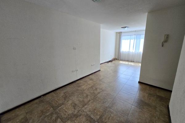 Foto de inmueble en , Col. San Rafael C.P. 76806, San Juan del Río