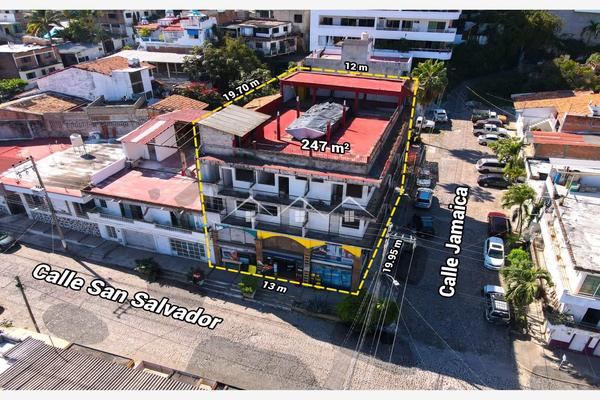 Foto de inmueble en San Salvador #506, Col. 5 de Diciembre C.P. 48350, Puerto Vallarta