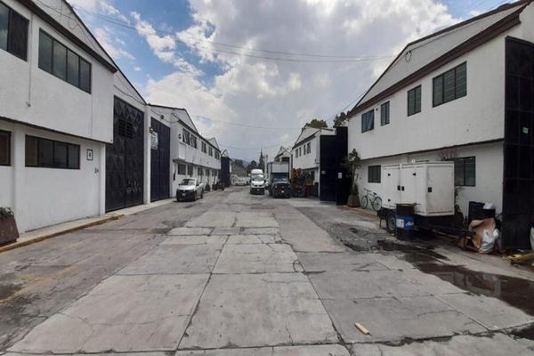 Foto de inmueble en  , Col. San Vicente Chicoloapan de Juárez Centro C.P. 56370, Chicoloapan
