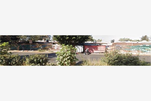 Foto de inmueble en STA BARBARA #0, Col. Hacienda Santa Fe C.P. 45653, Tlajomulco de Zúñiga