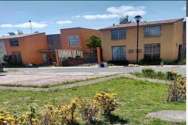 Foto de inmueble en  , Col. Santa Clara C.P. 50090, Toluca