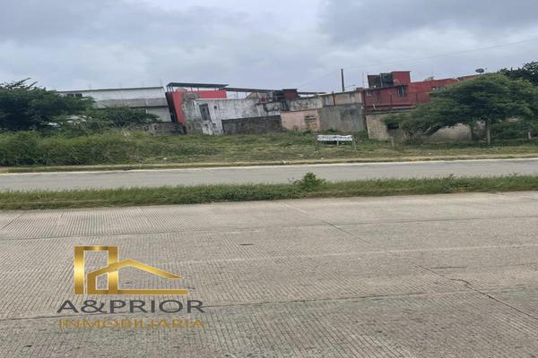 Foto de inmueble en  , Col. Santa Isabel C.P. 96538, Coatzacoalcos