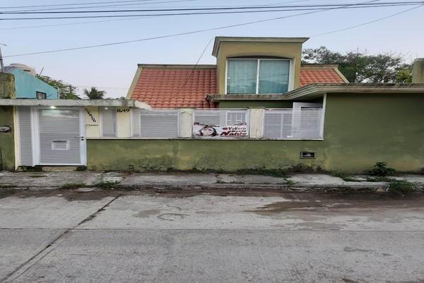 Foto de inmueble en  , Col. Santa Isabel C.P. 96538, Coatzacoalcos