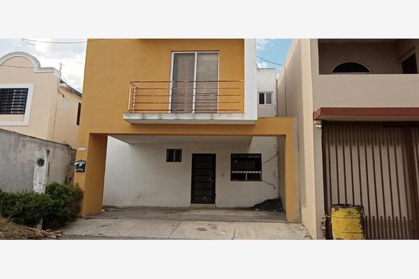Foto de inmueble en Santa Lucía #100, Col. Santa Lucia C.P. 67485, Cadereyta Jiménez