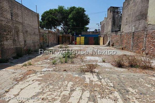 Foto de inmueble en , Col. Santa Maria Malinalco C.P. 02050, Azcapotzalco
