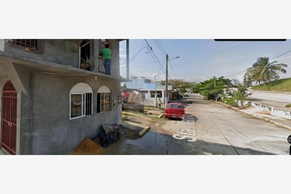 Foto de inmueble en SANTA MARTHA 166 #166, Col. Playa Sol C.P. 96518, Coatzacoalcos
