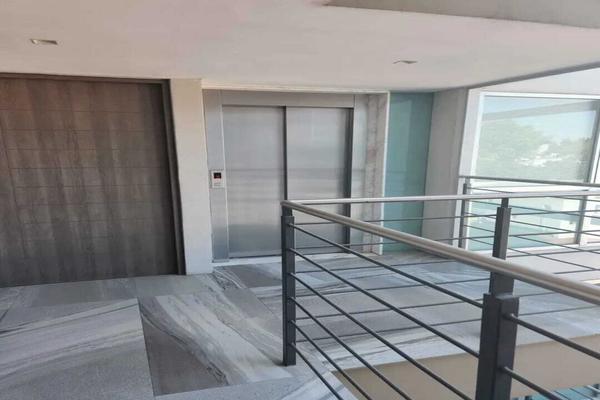 Foto de inmueble en Santa Mónica, Col. Jardines de Santa Mónica C.P. 54050, Tlalnepantla de Baz