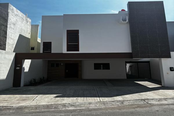 Foto de inmueble en Santa Olivia 309, Col. Altabrisa C.P. 66604, Apodaca