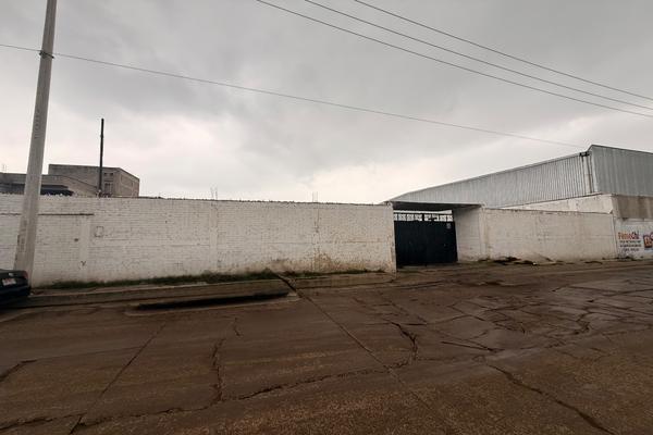 Foto de inmueble en , Col. Santiago Cuautlalpan C.P. 56255, Texcoco