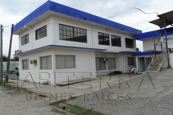 Foto de inmueble en  , Col. Santiago de La Peña C.P. 92770, Tuxpan