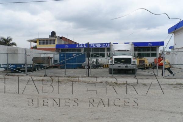 Foto de inmueble en  , Col. Santiago de La Peña C.P. 92770, Tuxpan