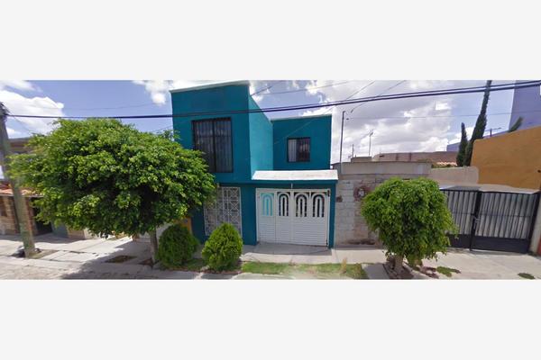 Foto de inmueble en SANTIAGO HUATUSCO #230, Col. Jardines de Villas de Santiago C.P. 76148, Querétaro