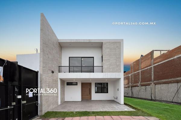 Foto de inmueble en  , Col. Santiago Mixquitla C.P. 72760, San Pedro Cholula