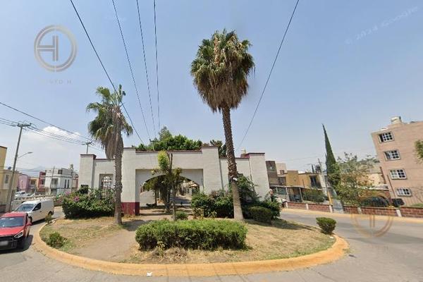 Foto de inmueble en  , Col. Santiago Teyahualco C.P. 54980, Tultepec