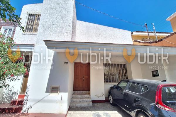 Foto de inmueble en Santo Tomas de Aquino, Col. Jardines de Guadalupe C.P. 45030, Zapopan