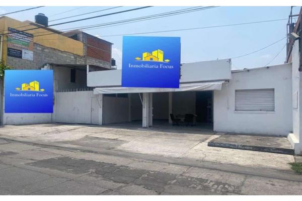 Foto de inmueble en  , Col. Satélite C.P. 62460, Cuernavaca