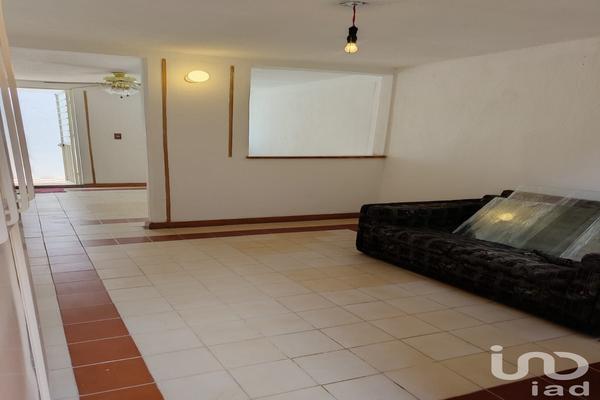Foto de inmueble en SAUCES #287, Col. Izcalli C.P. 56566, Ixtapaluca