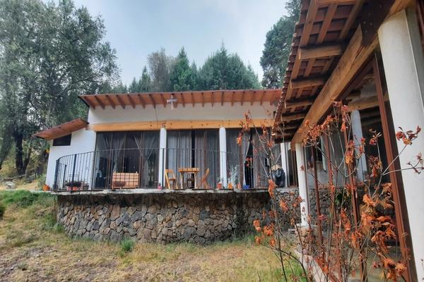 Foto de inmueble en Saucos, Col. Los Saúcos C.P. 51200, Valle de Bravo