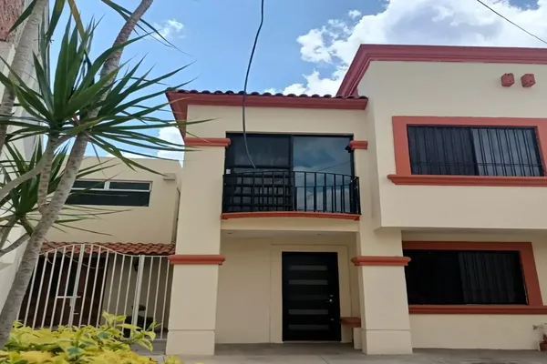 Foto de inmueble en s-e #1, Col. Rincón de los Arcos C.P. 36633, Irapuato