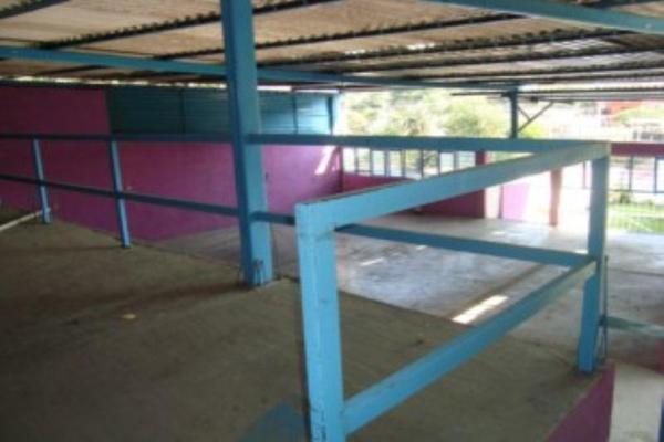 Foto de inmueble en SE VENDE COMO TERRENO #2013, Col. Independencia C.P. 62575, Jiutepec