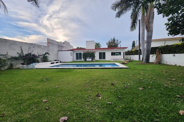 Foto de inmueble en Sección Rancho Viejo, Col. Lomas de Cocoyoc C.P. 62847, Atlatlahucan