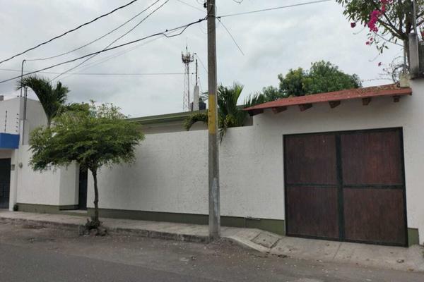 Foto de inmueble en  , Col. Sedena Militar C.P. 28160, Tecomán