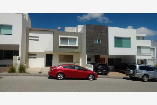 Foto de inmueble en senda eterna #255, Col. Milenio III Fase A C.P. 76060, Querétaro