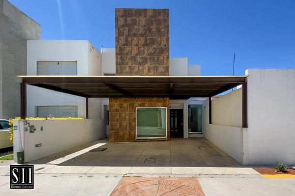 Foto de inmueble en SENDA ETERNA, Col. Milenio III Fase A C.P. 76060, Querétaro