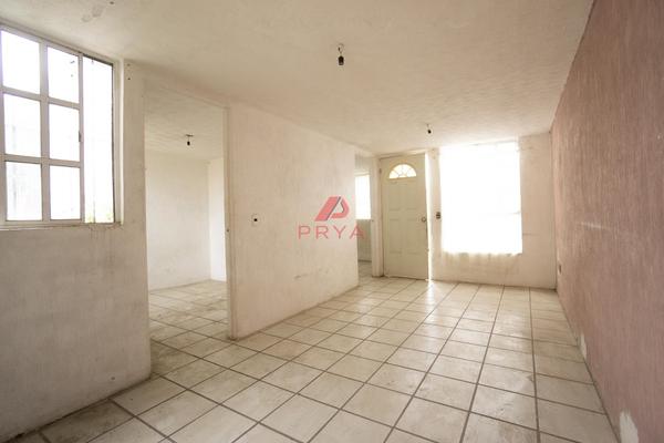 Foto de inmueble en Senda Privada Ávalos, Col. Villas de La Hacienda C.P. 45654, Tlajomulco de Zúñiga