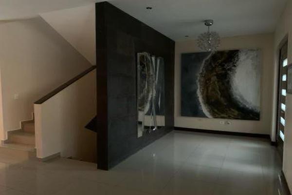 Foto de inmueble en  , Col. Sierra Alta 1era. Etapa C.P. 64989, Monterrey