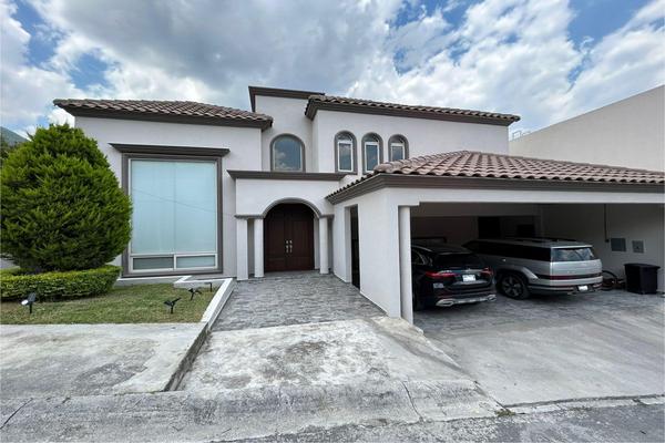 Foto de inmueble en  , Col. Sierra Alta 9o Sector C.P. 64989, Monterrey