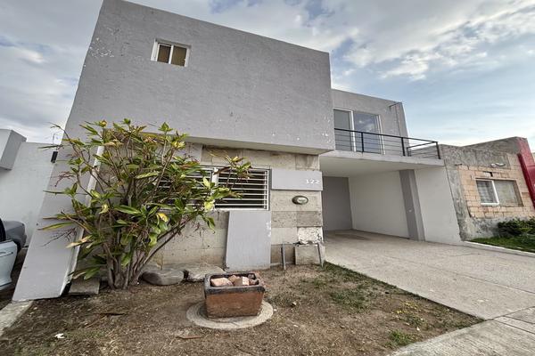 Foto de inmueble en Sierra Curiel, Col. Lomas Del 4 C.P. 45599, San Pedro Tlaquepaque