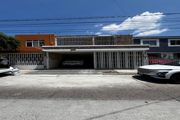 Foto de inmueble en Sierra Leona, Col. Independencia C.P. 44290, Guadalajara