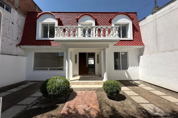 Foto de inmueble en Sierra Leona, Col. Valle Don Camilo C.P. 50140, Toluca