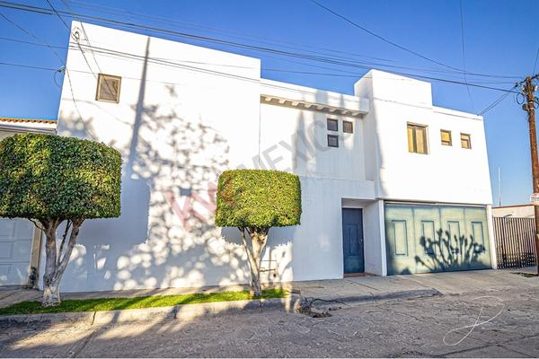 Foto de inmueble en Sierra Ventana #219, Col. Lomas 3a Secc C.P. 78216, San Luis Potosí
