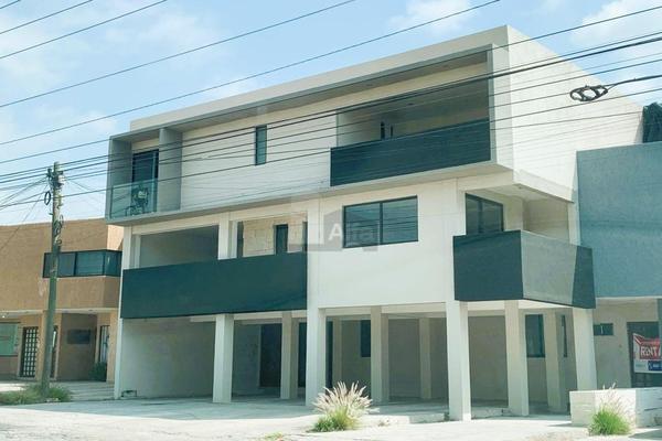 Foto de inmueble en Sierra Vista #748, Col. Las Haciendas C.P. 78218, San Luis Potosí